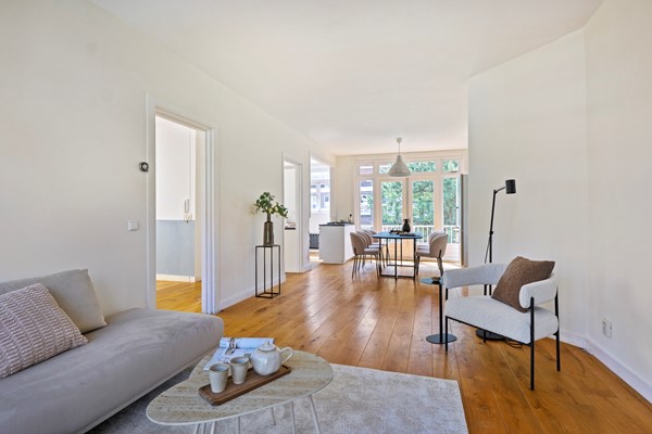 Medium property photo - Roerstraat 25-3, 1078 LH Amsterdam